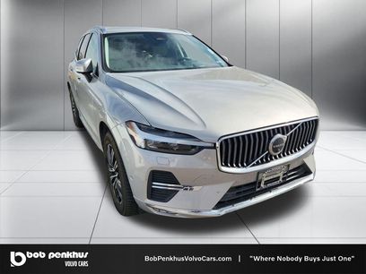 Used 2022 Volvo XC60 B5 Inscription w/ Advanced Package