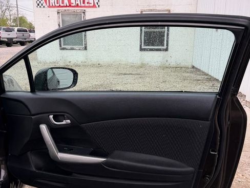 Used 2014 Honda Civic LX image 16