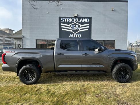 Used 2025 Toyota Tundra Limited w/ TRD Off-Road Package image 5