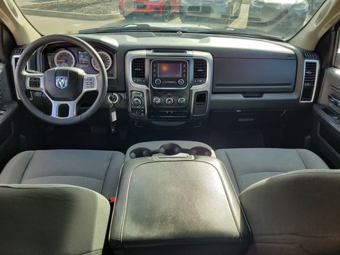 Used 2024 RAM 1500 Classic SLT AWD/4WD image 18