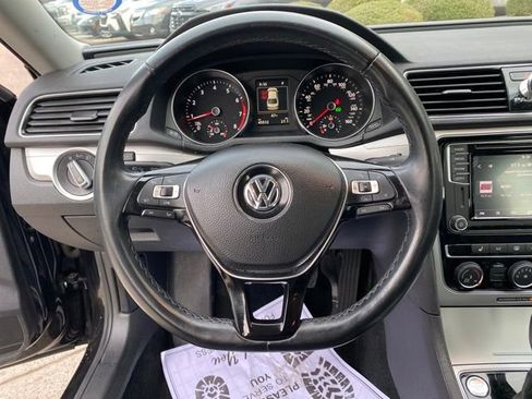 Used 2019 Volkswagen Passat 2.0T Wolfsburg image 16