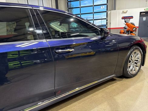 Used 2018 Lexus LS 500 AWD w/ Interior Upgrade Package image 29