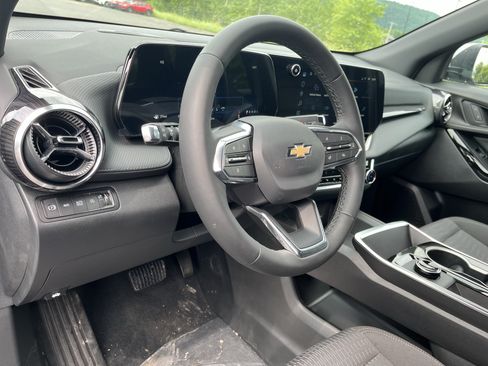 New 2027 Chevrolet Equinox LT AWD/4WD image 47