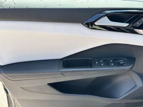 New 2026 Volkswagen Taos S FWD image 20