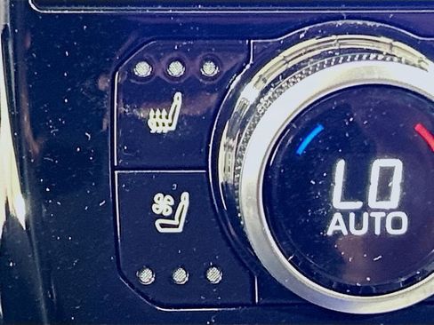 New 2026 Toyota Highlander Limited image 18