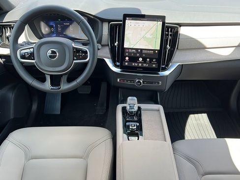 New 2026 Volvo XC90 B6 Plus w/ Protection Package Premier AWD/4WD image 10