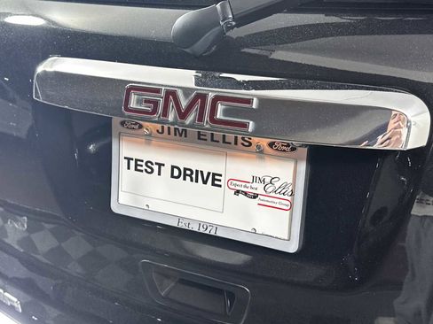 Used 2015 GMC Acadia Denali FWD image 22