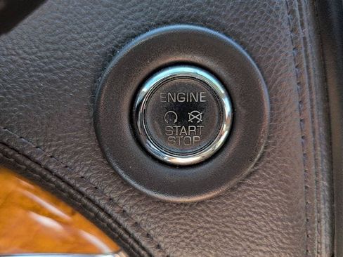 Used 2013 Lincoln MKX FWD w/ Wood Pkg image 23