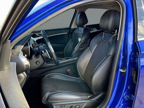 Used 2019 Genesis G70 2.0T Advanced w/ Elite Package image 25