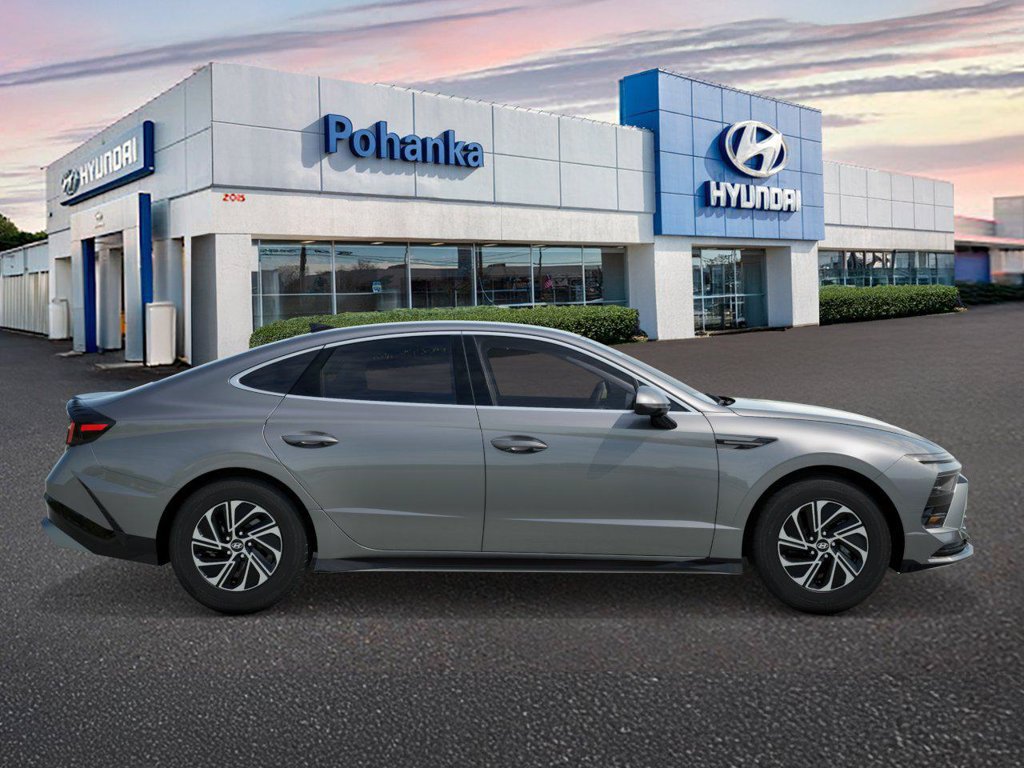 New 2026 Hyundai Sonata Blue FWD image 7