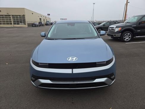 New 2026 Hyundai Ioniq 5 SEL image 3