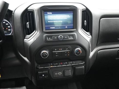 Used 2021 Chevrolet Silverado 1500 Custom w/ Safety Confidence Package AWD/4WD image 8