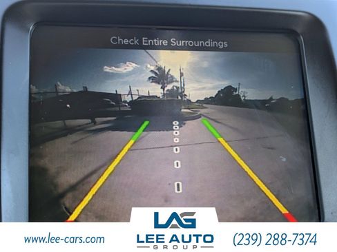 Used 2017 Jeep Cherokee Limited AWD/4WD image 25