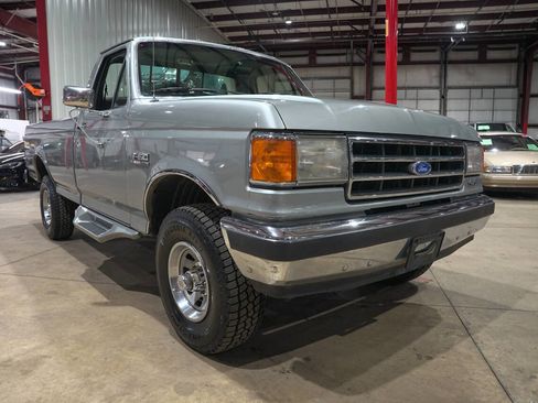 Used 1990 Ford F150 4x4 Regular Cab image 12