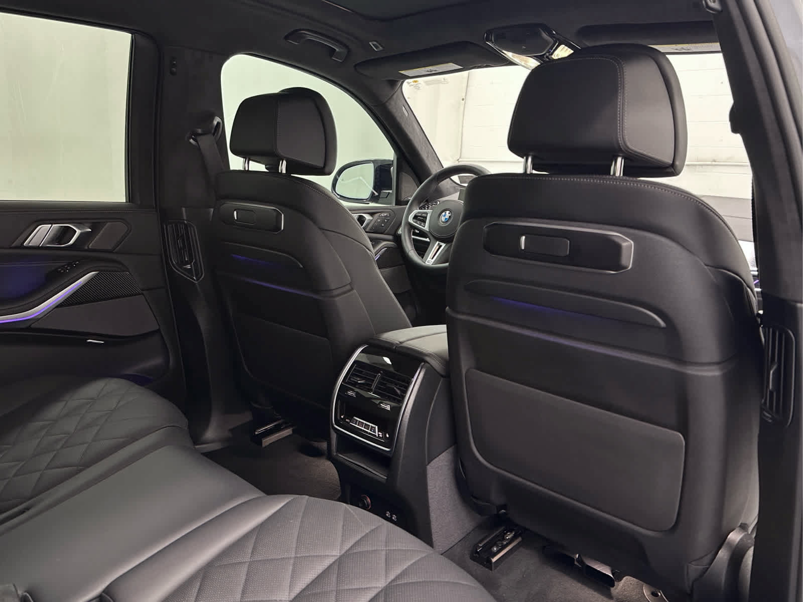 Used 2026 BMW X7 M60i AWD/4WD image 21