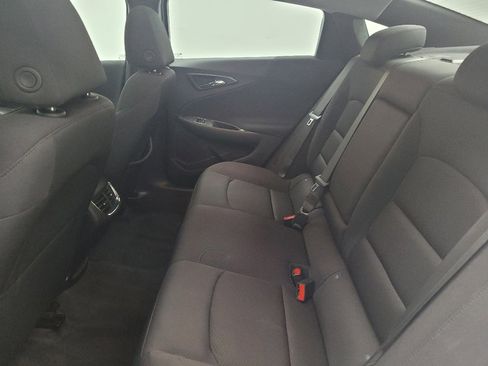 Used 2024 Chevrolet Malibu LT image 18