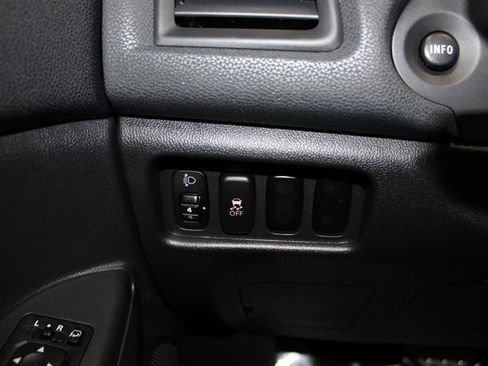 Used 2017 Mitsubishi Outlander Sport AWD image 25