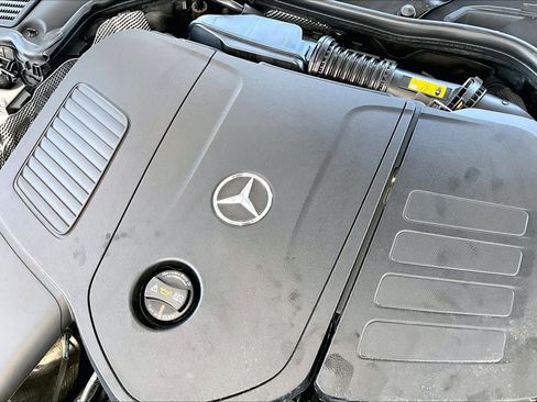 Certified 2024 Mercedes-Benz C 300 Sedan w/ Pinnacle Trim Package image 32