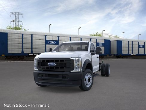 New 2026 Ford F450 4x4 Regular Cab Super Duty image 2