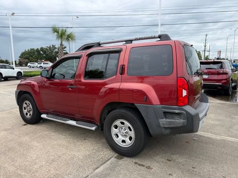Used 2014 Nissan Xterra X RWD image 3