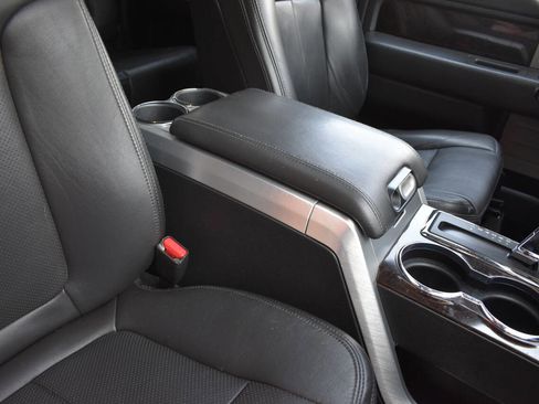 Used 2014 Ford F150 Platinum AWD/4WD image 28