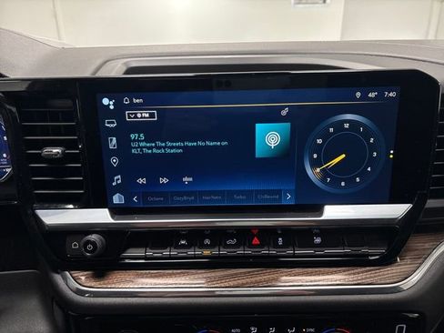 Used 2024 Chevrolet Silverado 1500 LT image 35