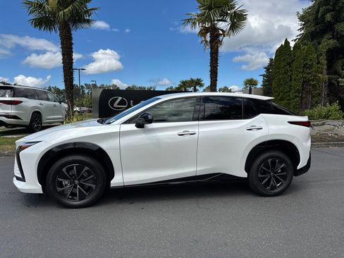 New 2026 Lexus RZ 450e AWD image 2