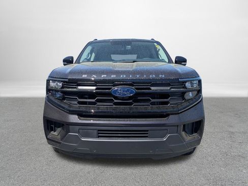 New 2026 Ford Expedition Active RWD image 7