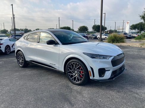Used 2022 Ford Mustang Mach-E GT w/ GT Performance Edition AWD/4WD image 3