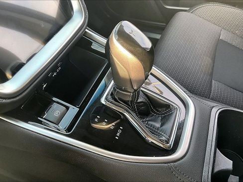 Used 2022 Subaru Outback Premium w/ Popular Package #1 image 18