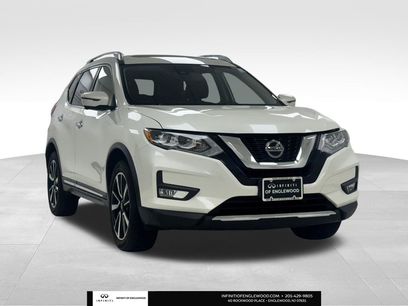 Used 2018 Nissan Rogue SL w/ Premium Package