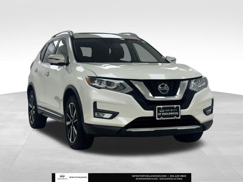 Used 2018 Nissan Rogue SL w/ Premium Package image 1