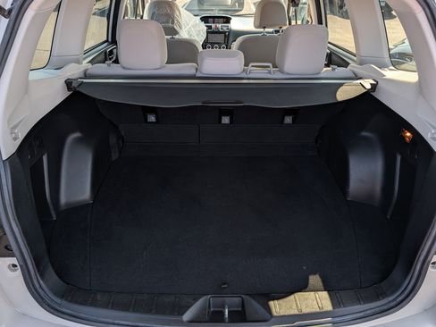Used 2018 Subaru Forester 2.5i Premium AWD/4WD image 18