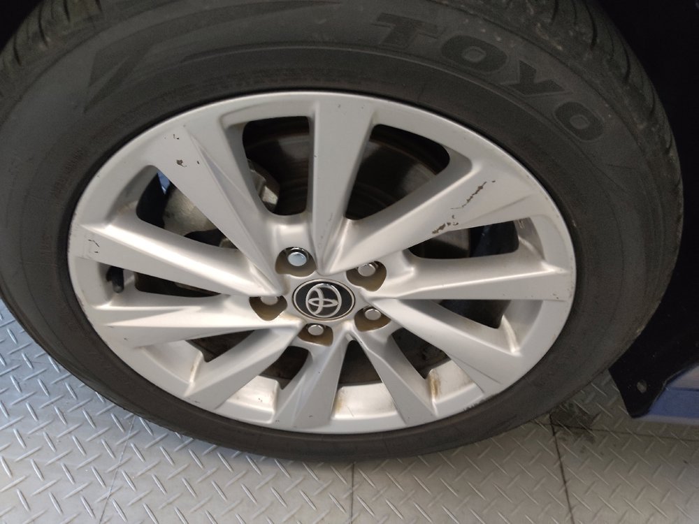 Used 2023 Toyota Camry LE FWD image 31