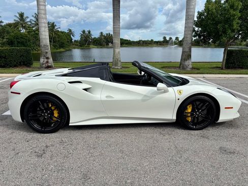 Used 2017 Ferrari 488 Spider RWD image 6