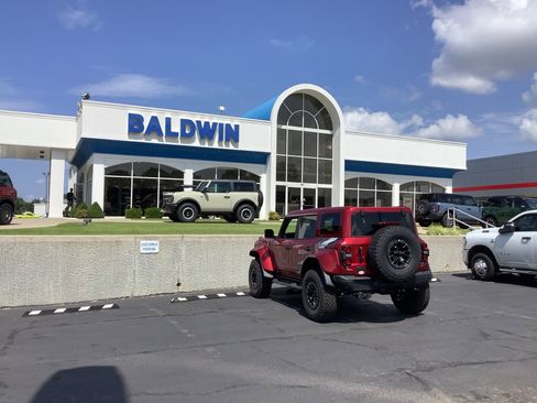 New 2025 Ford Bronco Raptor w/ Interior Carbon Fiber Pack AWD/4WD image 5