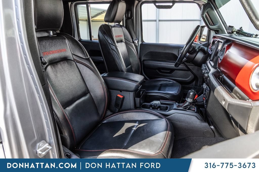 Used 2020 Jeep Gladiator Rubicon w/ Dual Top Group AWD/4WD image 18
