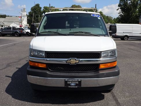 Used 2021 Chevrolet Express 2500 w/ Driver Convenience Package RWD image 11