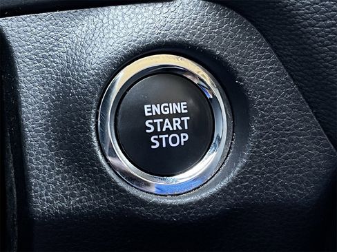 Used 2024 Toyota RAV4 XLE image 19