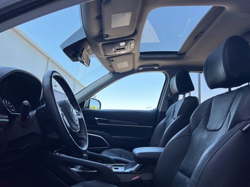 Used 2021 Kia Telluride EX w/ EX Premium Package AWD/4WD image 32
