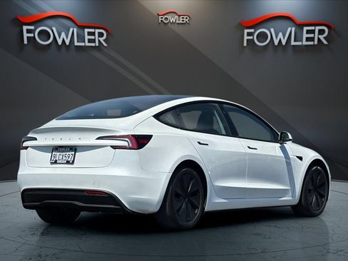 Used 2024 Tesla Model 3 Standard Range RWD image 5
