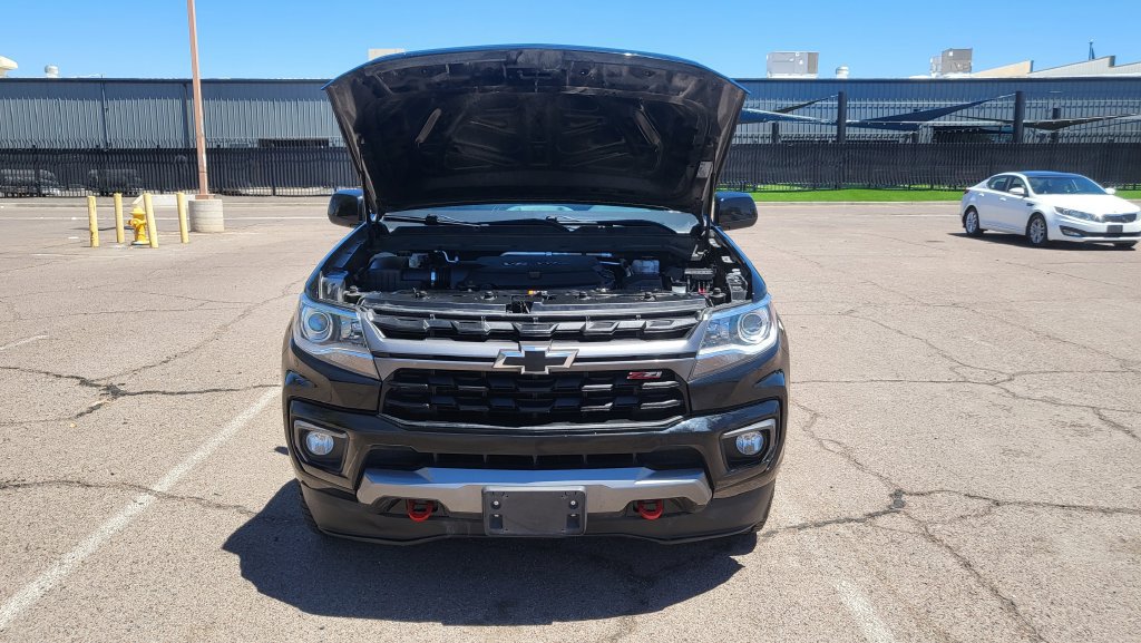 Used 2022 Chevrolet Colorado Z71 AWD/4WD image 38