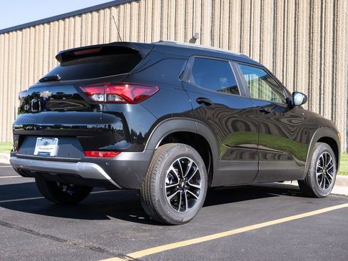 New 2026 Chevrolet TrailBlazer LT w/ Convenience Package image 7