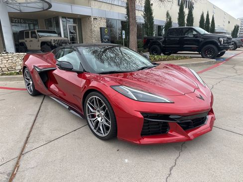 Used 2024 Chevrolet Corvette Z06 w/ Stealth Interior Trim Package image 3