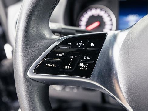 Used 2025 Mercedes-Benz Sprinter 2500 image 10