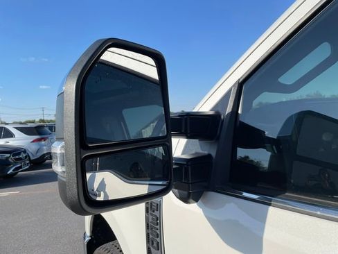 Used 2025 Ford F350 Lariat w/ Chrome Package AWD/4WD image 45
