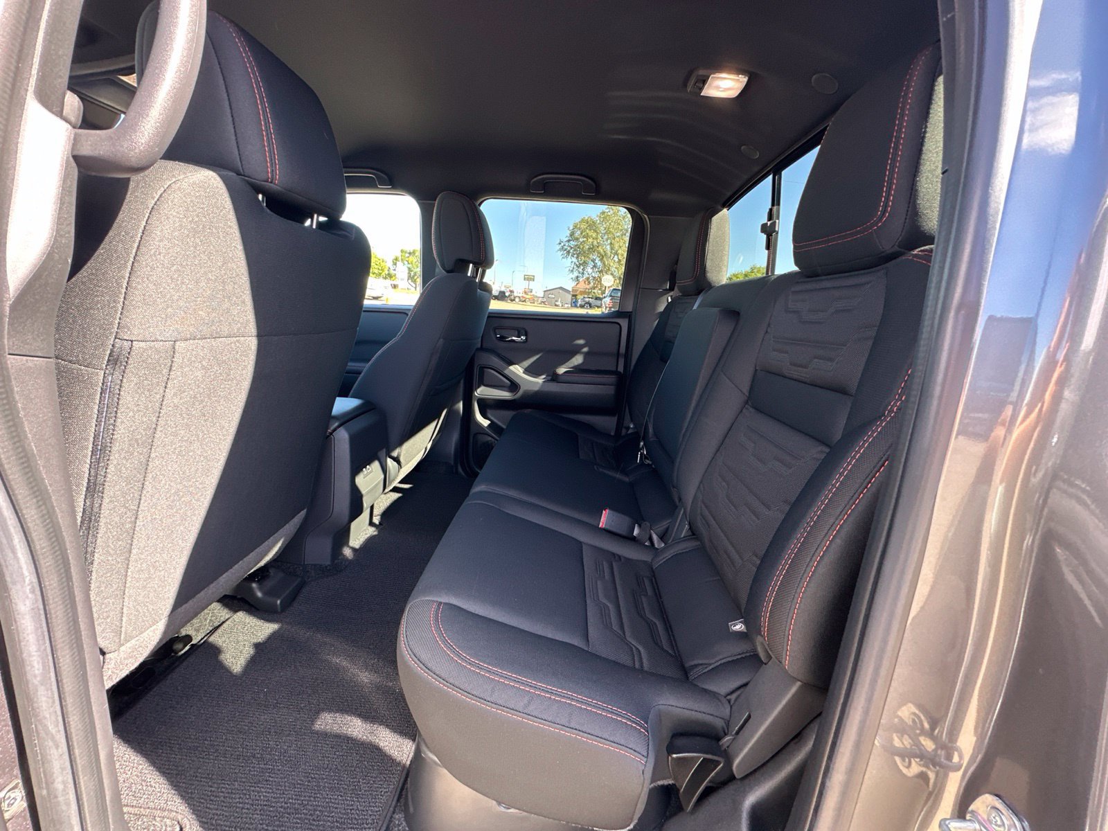 Used 2025 Nissan Frontier PRO-4X AWD/4WD image 20