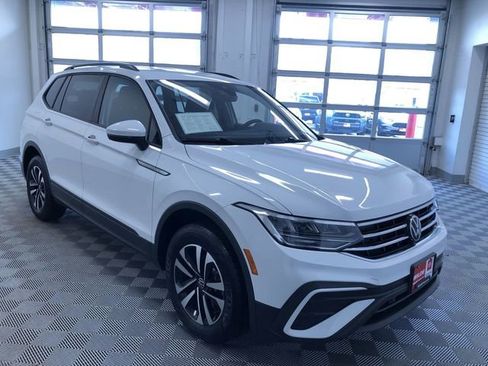 Used 2024 Volkswagen Tiguan S image 36