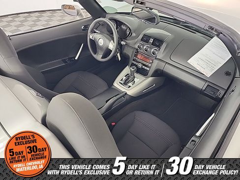 Used 2007 Saturn Sky image 26