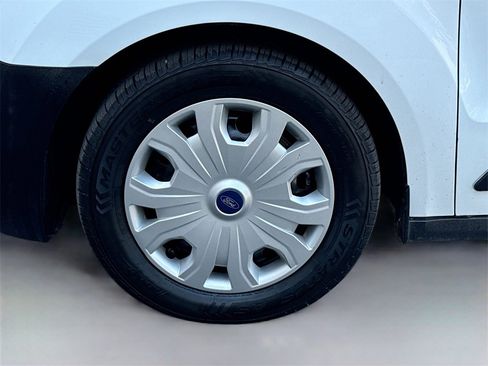 Used 2023 Ford Transit Connect XL image 29